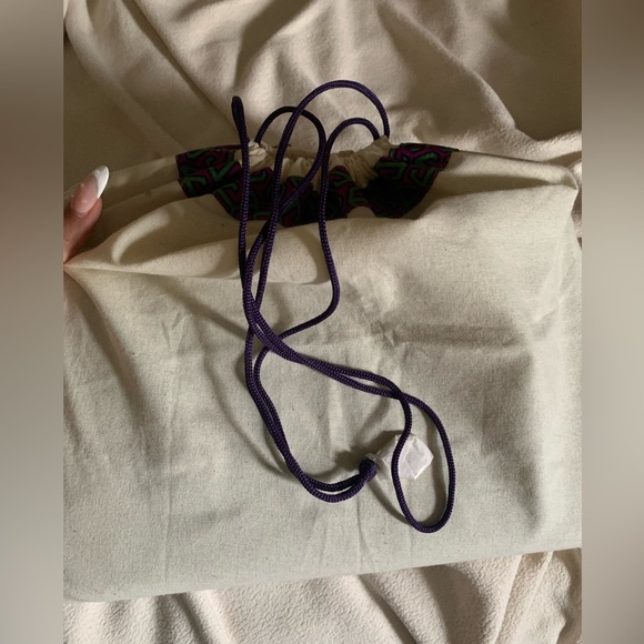 Tory Burch Willa Quilted Purse - Picture 15 of 15